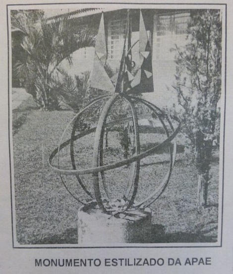 File:Esfera Armilar de Paulo Siqueira.jpg