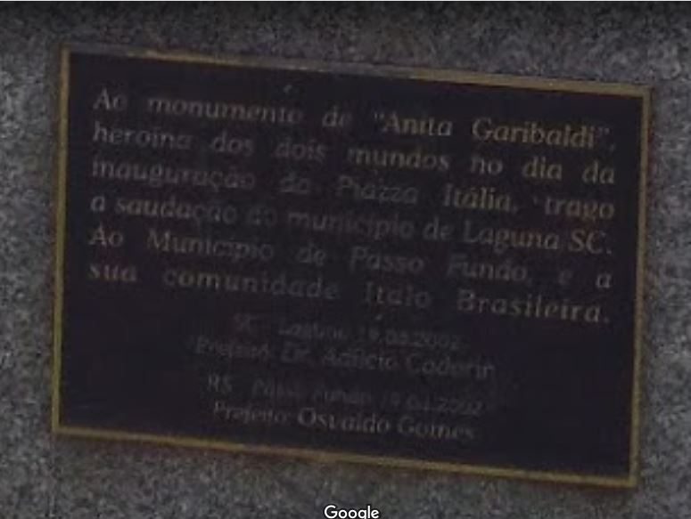 File:Monumento Anita Garibaldi placa 3 em 2016 Desc.jpg