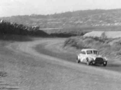 File:Ford de Vitorio Andreatta em 1964 Desc.jpg