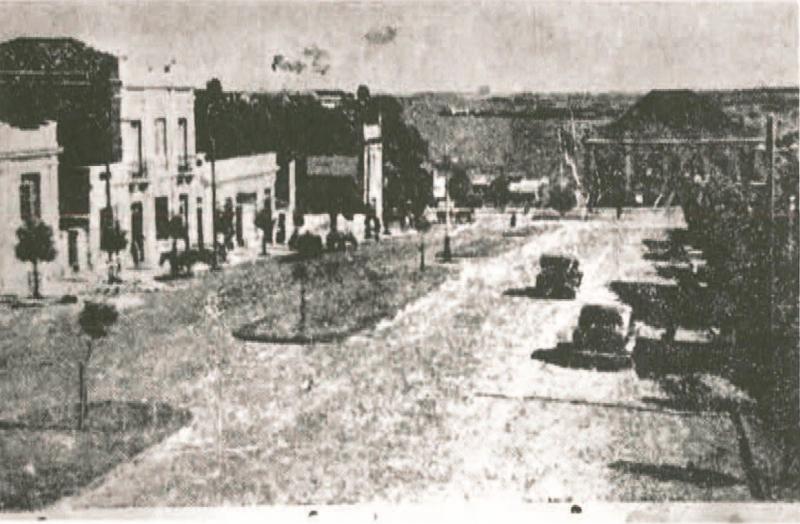 File:Avenida General Neto em 1937 Desc.jpg
