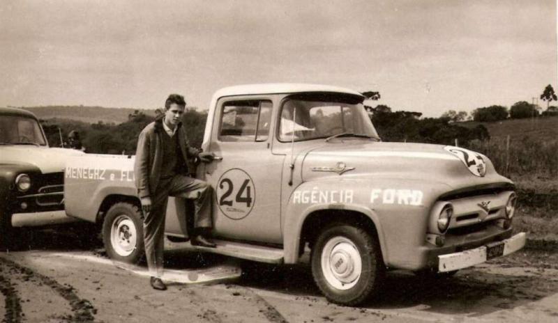 File:Camionete Ford nº 24 em 1963 Rui Menegaz.jpg