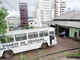 File:Ônibus Comitê da Cidadania Contra a Fome em 2007 2 Desc.jpg
