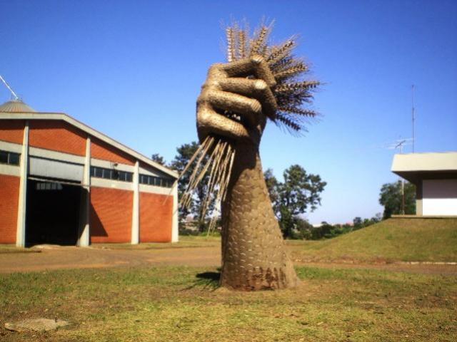 File:Semente de Trigo de Paulo Siqueira.jpg