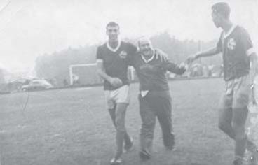 File:Gaúcho X Uruguaiana em 1966.jpg
