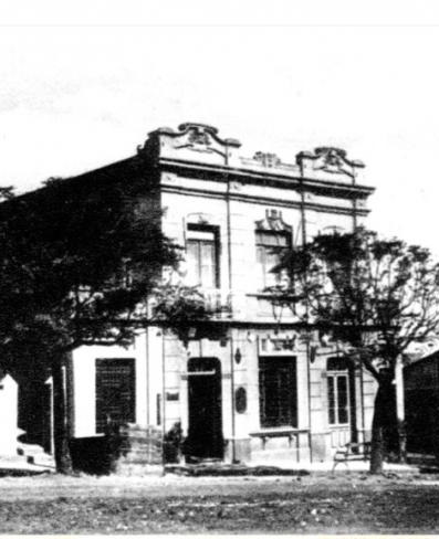 File:Banco Pelotense.jpg