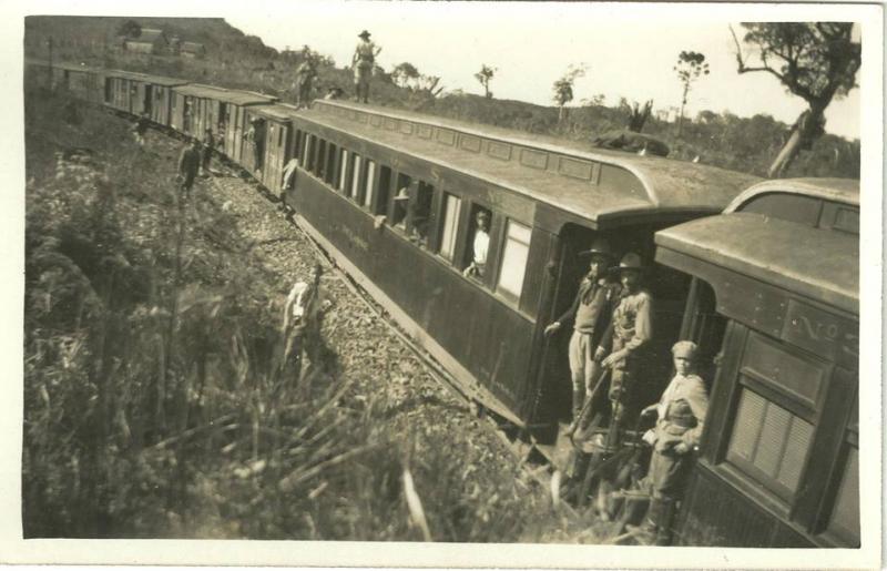 File:Militares na Revolução de 1930 Desc.jpg