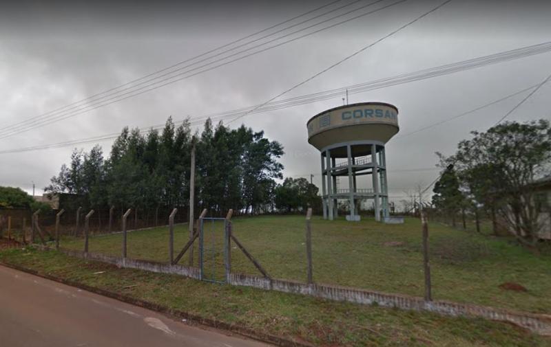 File:Caixa d água da Rua Visconde de Pelotas.jpg