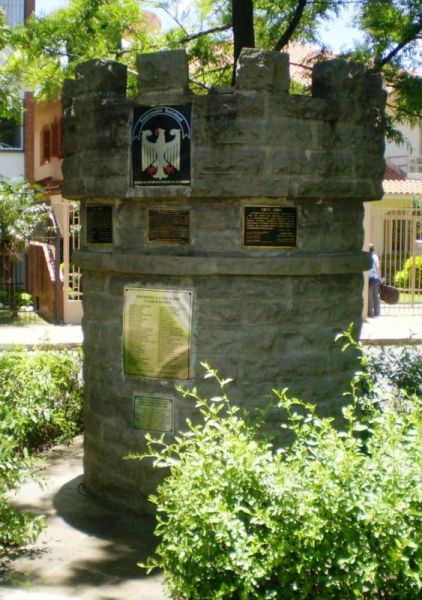 File:Monumento Imigração Alemã.jpg
