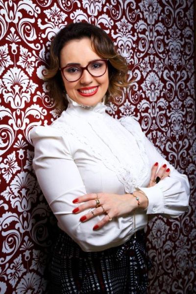 File:Katianne Scherer.jpg